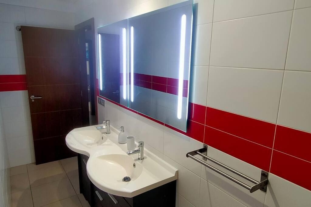 Alcala Center Playa Apartment Bagian luar foto